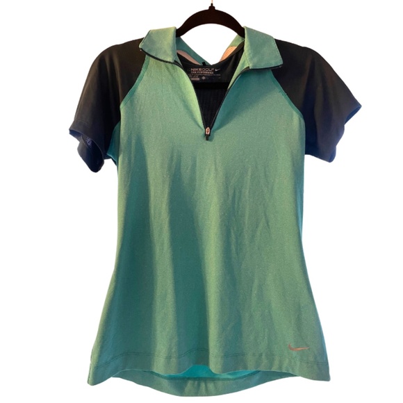 Womens Nike Golf Shirt Size Small - Picture 1 of 3